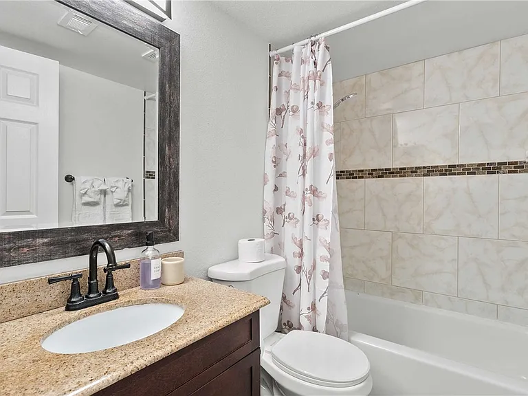 11022 Alonda Ct — Photo 18