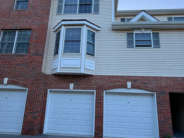 30 Federal Hill Rd #13 — Photo 4