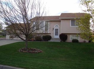 5621 N Blue Skies St, Newman Lake, WA 99025