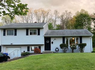 48 Pine Tree Ln, South Windsor, CT 06074