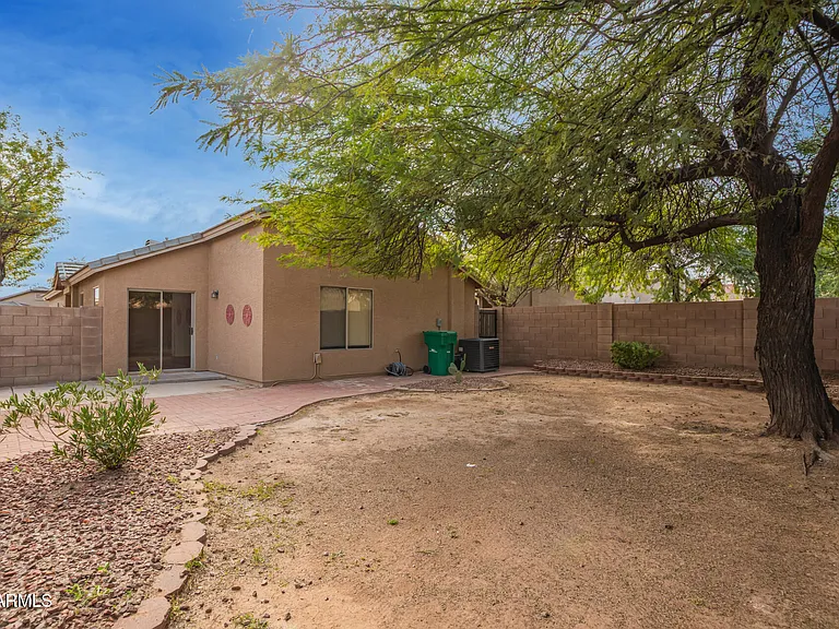 42346 W Sunland Dr — Photo 28