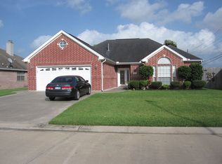 2627 Windmill Ln, Nederland, TX 77627