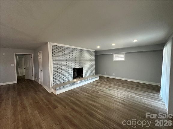 5th image of 614 Sunnybrook Dr
