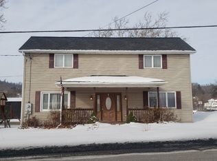 46 Memorial Dr, Perryopolis, PA 15473