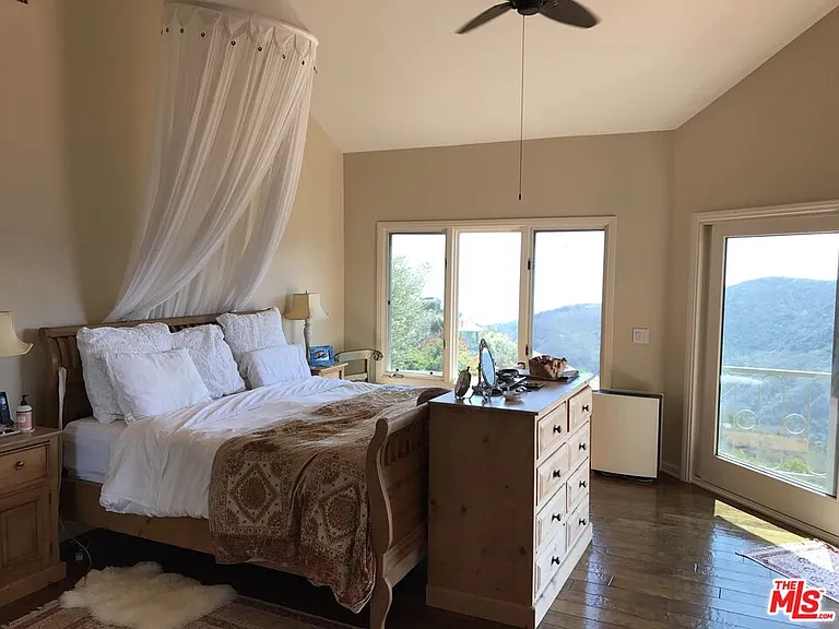 16878 Charmel Ln — Photo 15