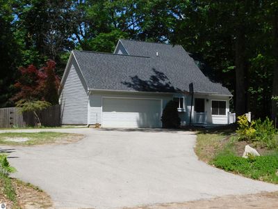 1211 Stoney Alle, Traverse City, MI, 49685
