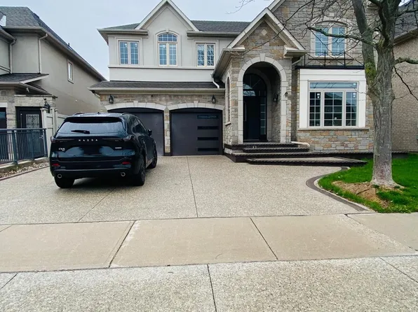 137 Spring Azure Cres #Basement, Oakville, ON L6L 6V8