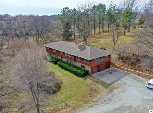 18218 Peterson Rd, Plattsmouth, NE 68048