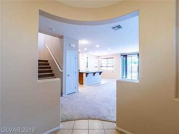 4th image of 7462 Earnshaw Ave