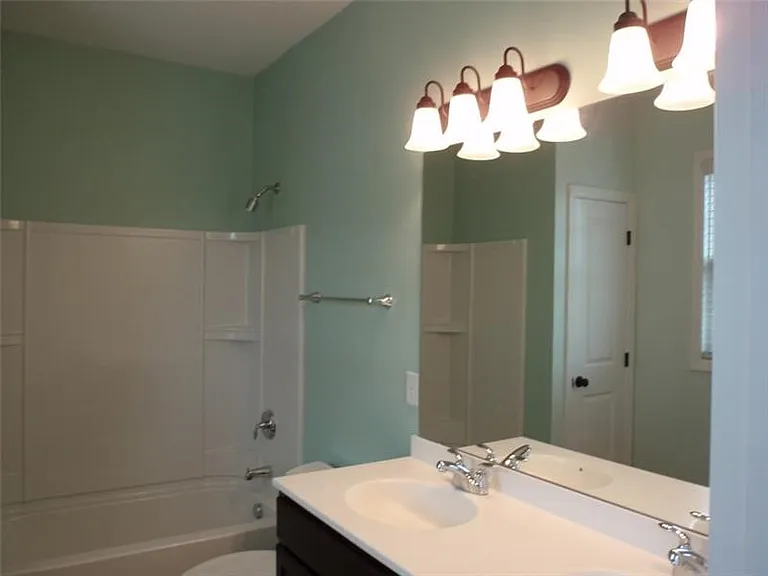 290 Venango Trl — Photo 12