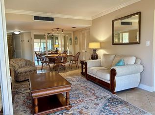 975 Palm View Dr #A-304, Naples, FL 34110