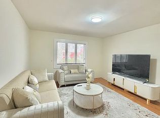 67 Bridgetown St #1, Staten Island, NY 10314