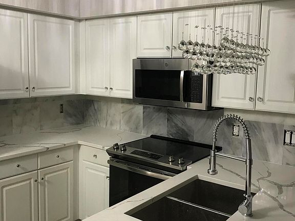 5th image of 100 Fairway Park Blvd Unit 1703
