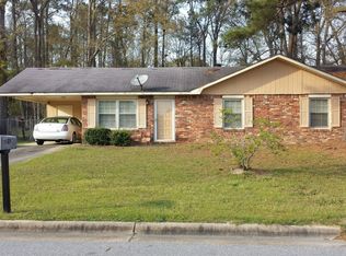 720 Kaolin Dr, Phenix City, AL 36869