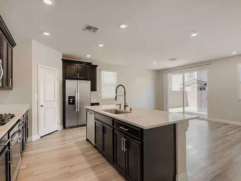 5774 Blue Serenity Ct — Photo 2