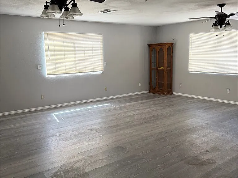 18602 Cocqui Rd — Photo 8