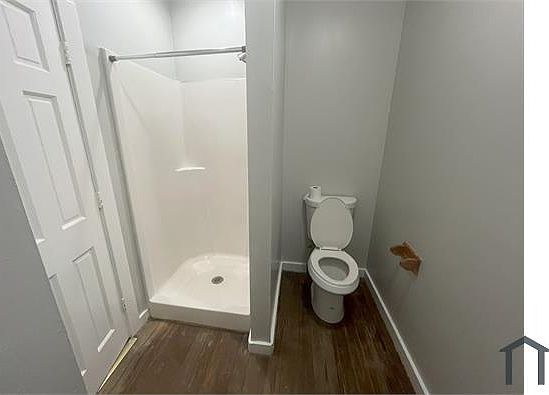5th image of 50 E Regent St #D