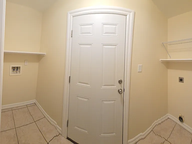3297 Los Arcos Cir — Photo 19