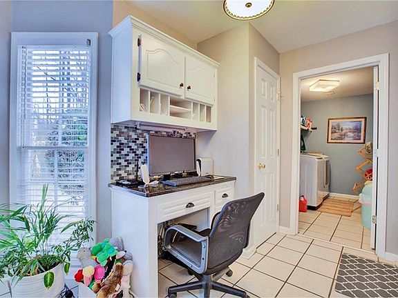 3rd image of 700 Oxford Crest Ct