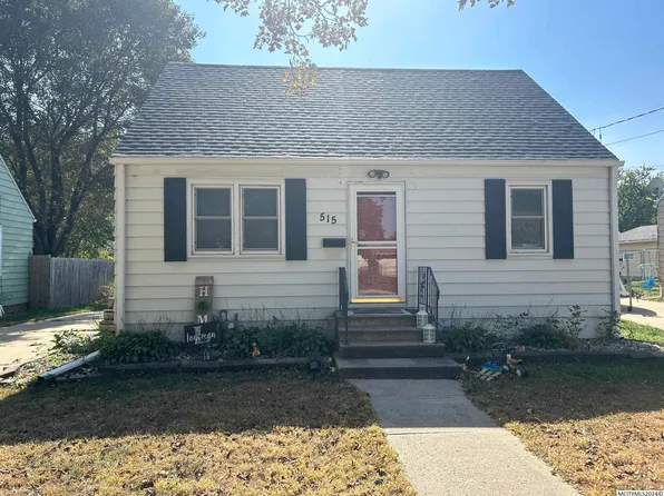 515 18th St SE, Mason City, IA 50401
