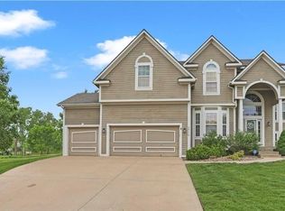24112 W 80th Pl, Lenexa, KS 66227
