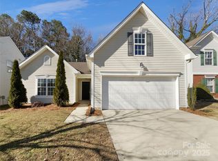 6911 Sunman Rd, Charlotte, NC 28216