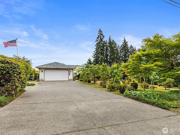 5th image of 10566 Ogle Road NE