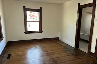 425 W Apache Ave — Photo 6