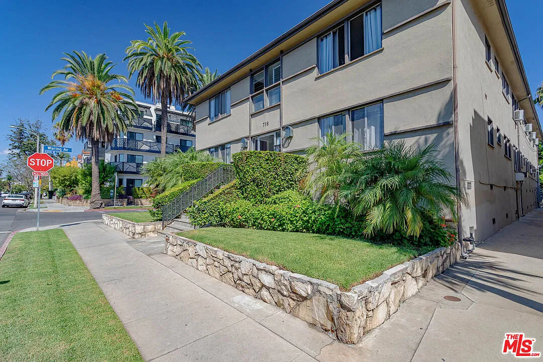 1 bed, 1.0 bath, 750 sqft, $2,250 — Photo 3