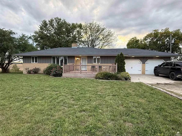 2271 Limestone Rd, Clay Center, KS 67432