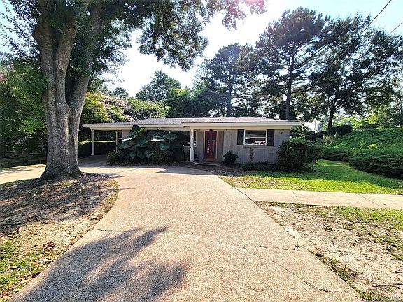 2nd image of 558 Karen Rd