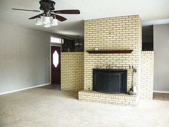 5th image of 4141 N 10th St