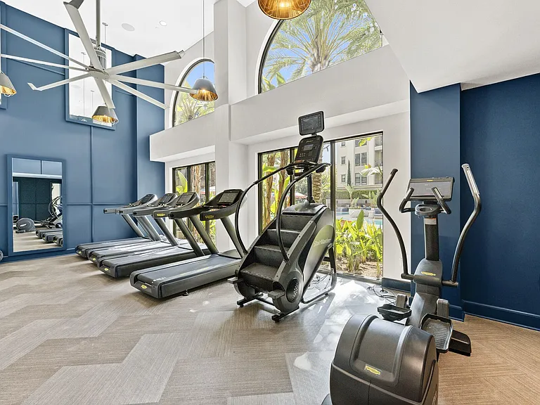 IMT Laguna Niguel — Photo 27