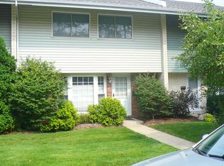 805 Birch Tree Ln, Michigan City, IN 46360