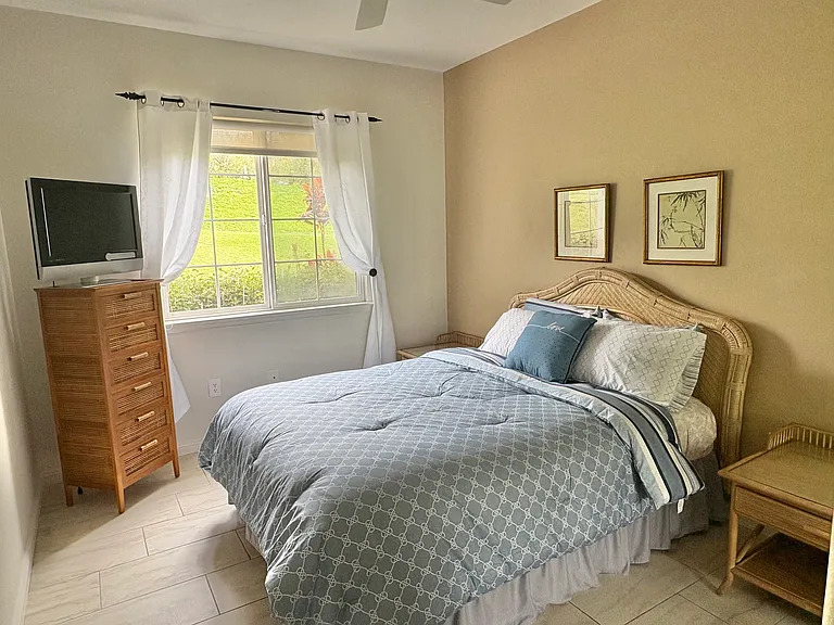 3950 Kalai Waa St #N103 — Photo 24
