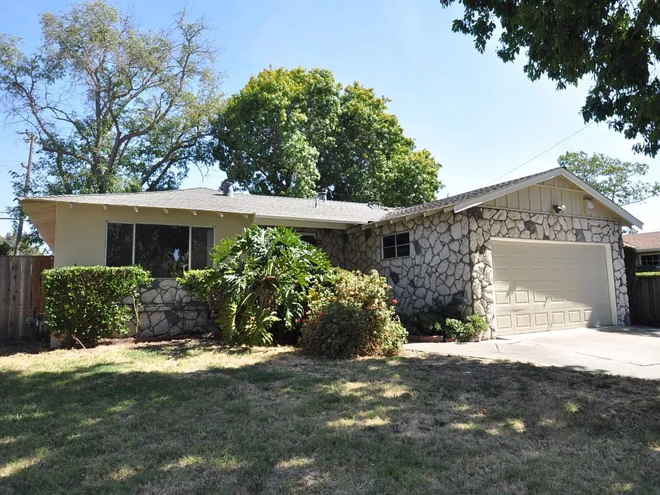 604 N Abbott Ave