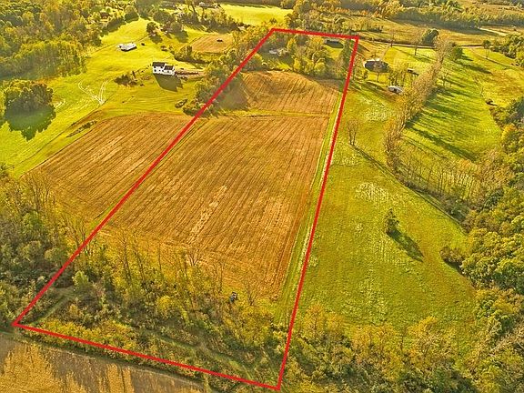 2nd image of 935 Township Road 129 S