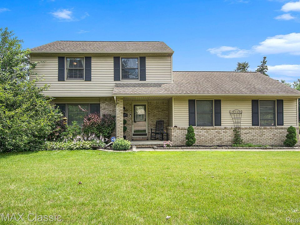 1st image of 59579 Sterling Dr