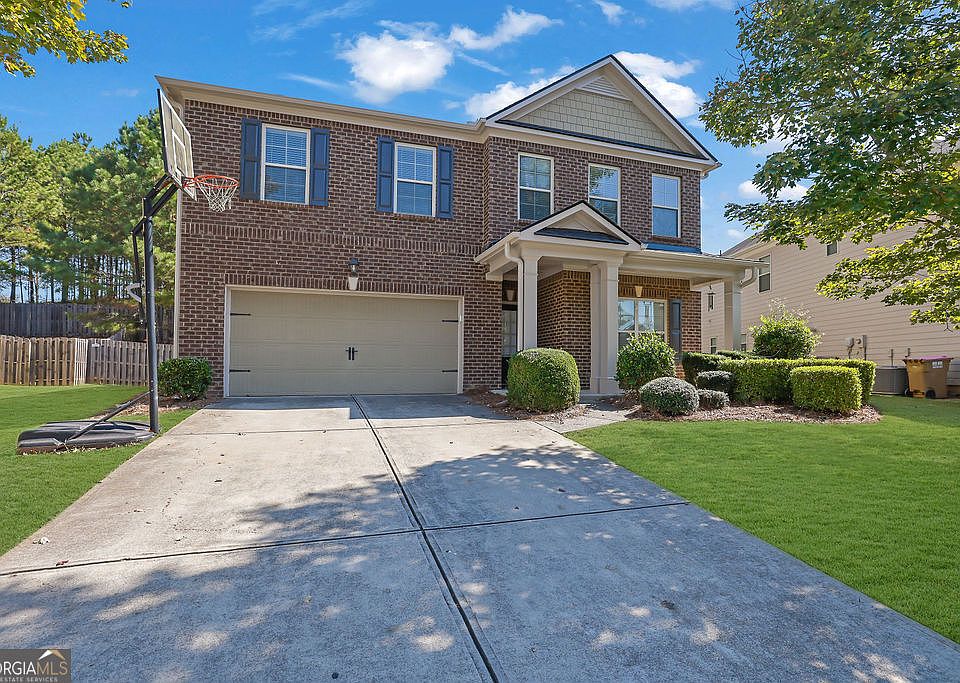 1st image of 7245 Rocking Horse Ln