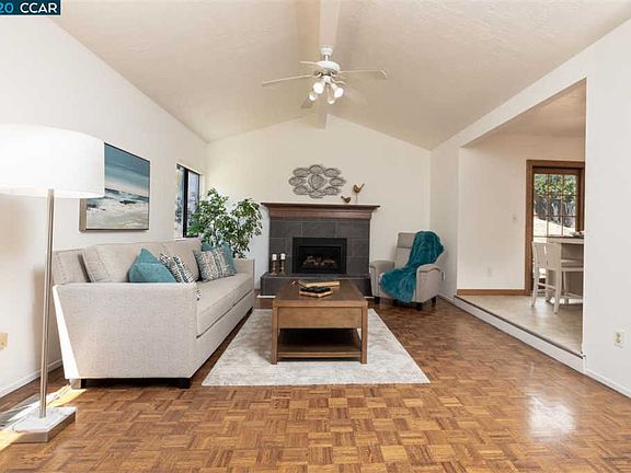 5th image of 3914 Paseo Grande