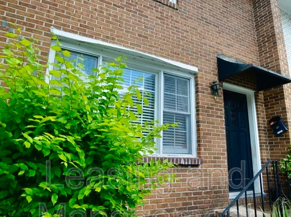 7 Doughty St, Charleston, SC 29403