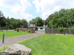 930 Woodbourne Rd #932, Langhorne, PA 19047