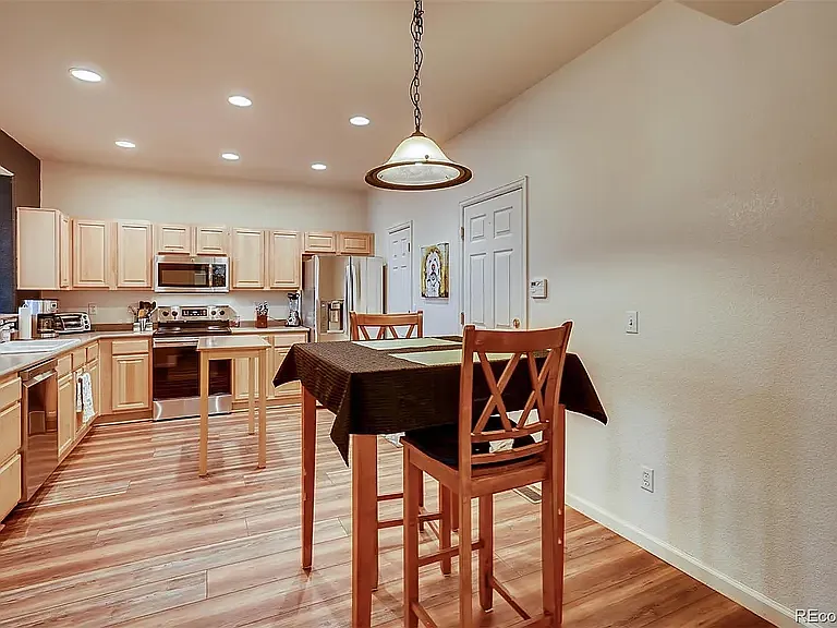 4513 S Auckland Ct — Photo 13