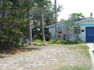 205 Robinson Rd, New Smyrna Beach, FL 32169