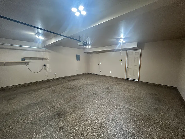 11902 Seven Pine Dr — Photo 21