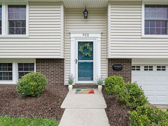 4th image of 922 Cork Dr
