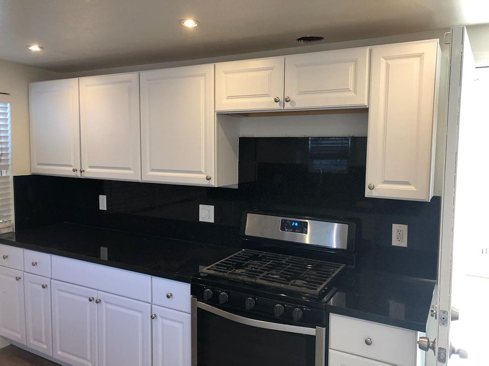 1st image of 3027 Moyers Rd