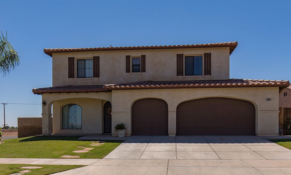 1st image of 2803 Sandalwood Ct