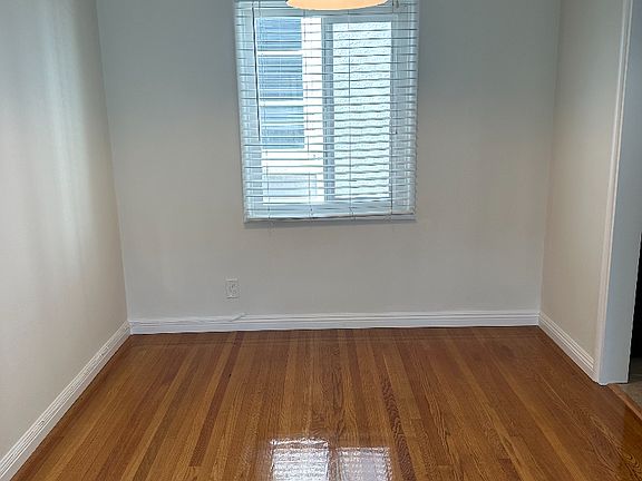 3rd image of 1485 S Beverly Dr APT 7