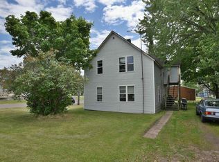 319 N 7th Ave W, Washburn, WI 54891